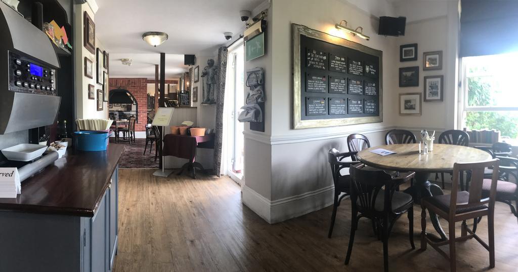 The Mortimer Arms (Adults Only) Romsey Extérieur photo